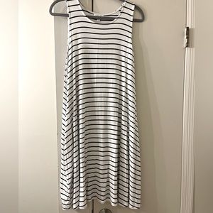 Black and white striped dress with pockets!